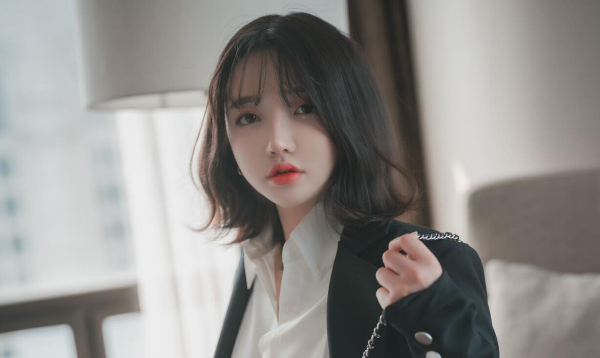 韩国模特孙乐乐Sonyeeun之cos作品合集赏析(图2) 韩国模特孙乐乐Sonyeeun之cos作品合集赏析(图2)